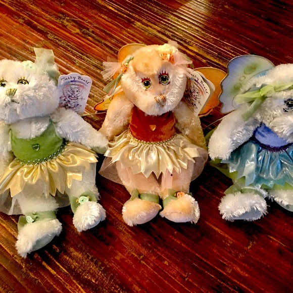 Fairy Bears - Picture 1 of 5